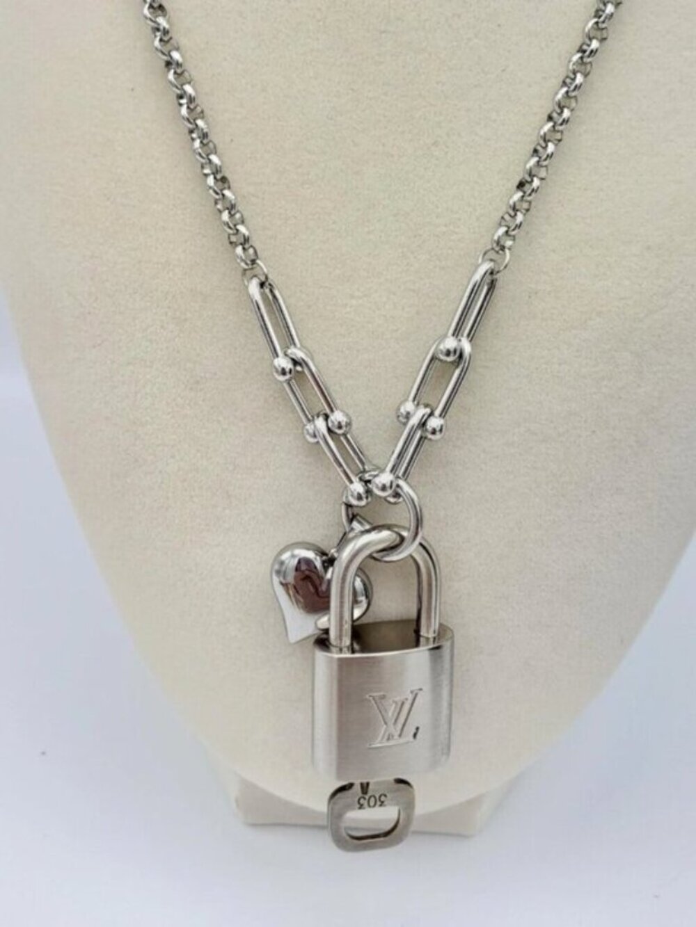 Authentic Louis Vuitton Vintage Silver Padlock Necklace✦Unbranded Silver Plated - Picture 7 of 14